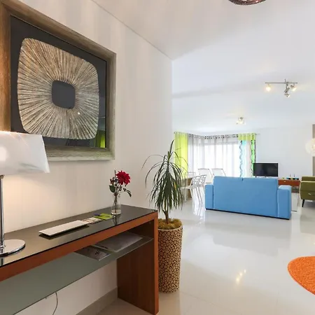 Apartment Houses 24 - Great Location With Swimpool *